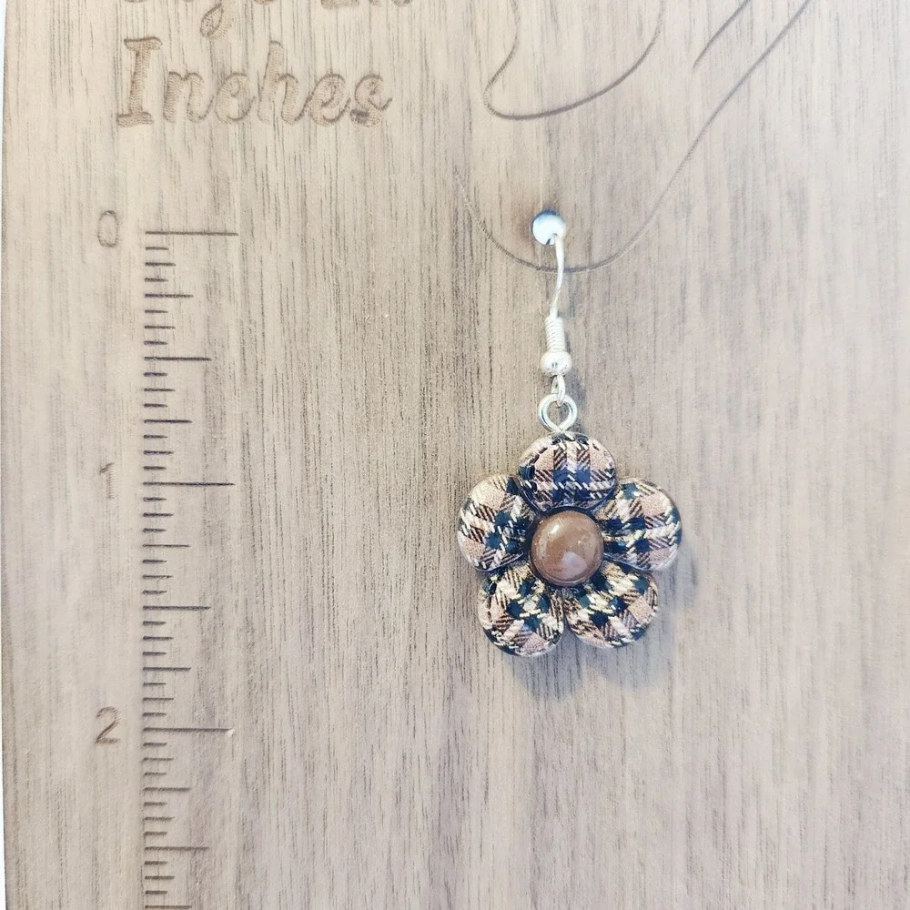 Brown Plaid Flower Drop‎ Earrings Floral Dangle Silver Tone Fishhook Handcrafted